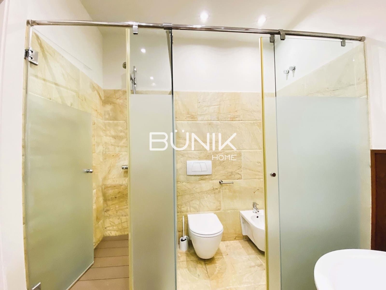 5 makuuhuone Huoneisto vuokrattavana paikassa Barcelona kaupunki - 5 700 € (Ref: 9875421)