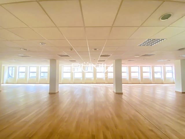 Toimisto vuokrattavana paikassa La Nova Esquerra de L'Eixample, Barcelona kaupunki mukana 
autotalli - 4 285 € (Ref: 9875422)