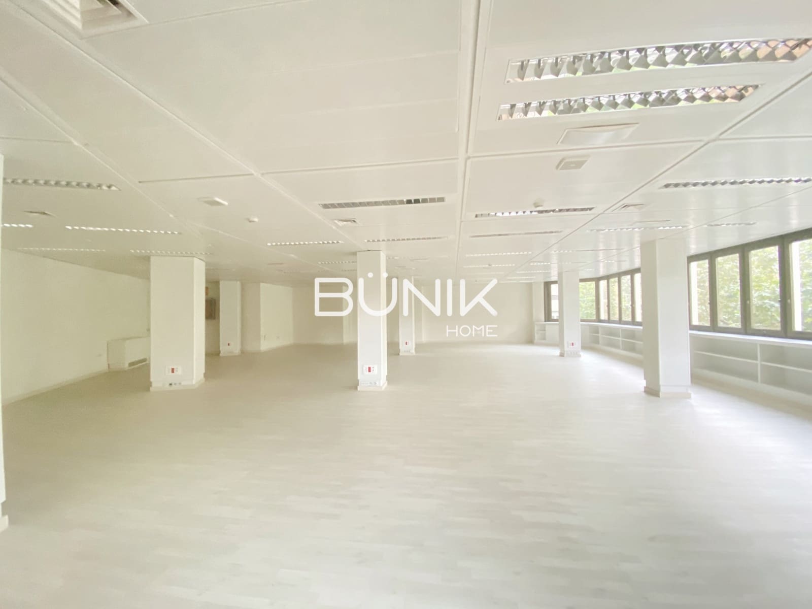 Toimisto vuokrattavana paikassa Barcelona kaupunki - 4 200 € (Ref: 9875423)