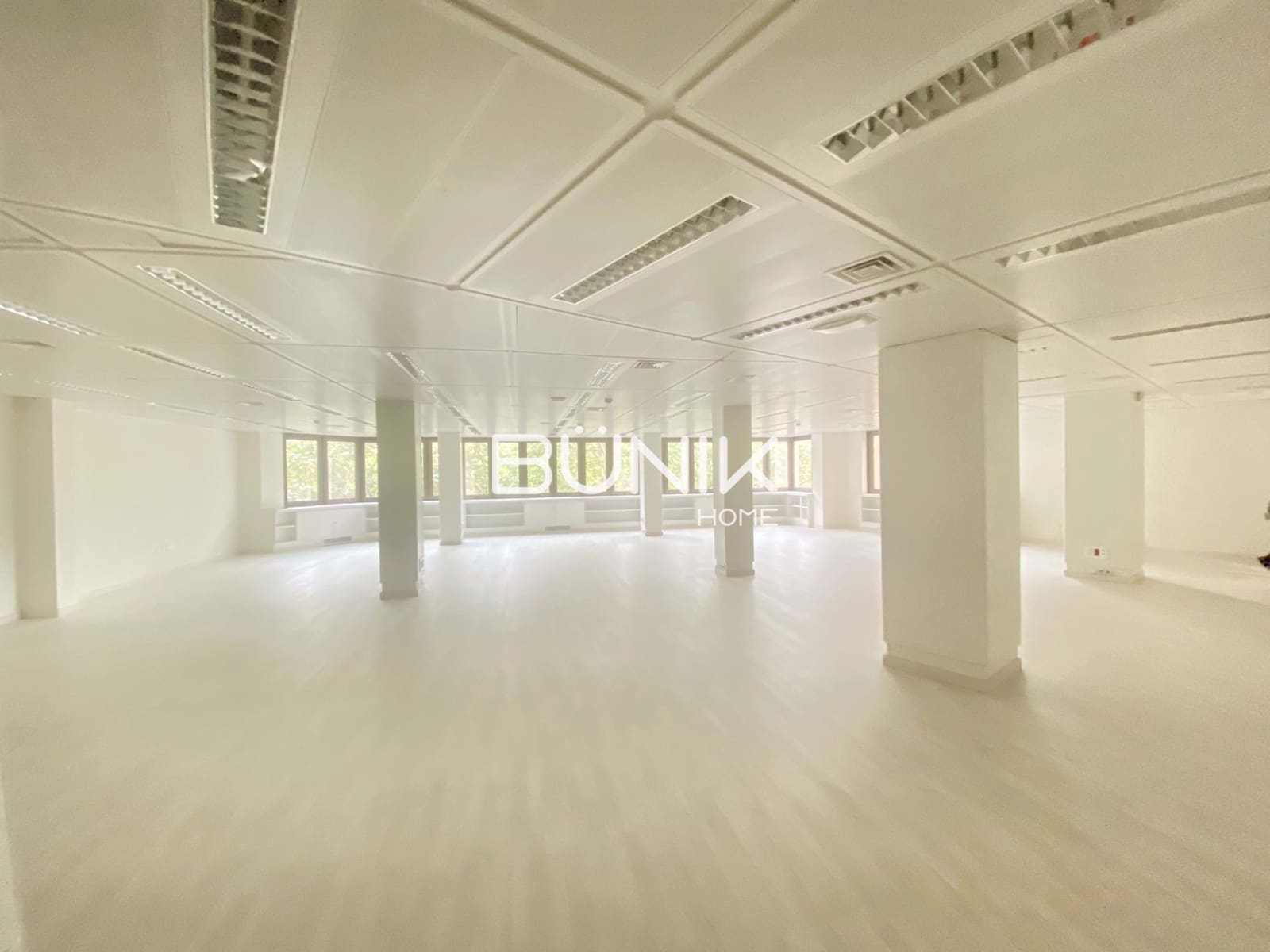 Toimisto vuokrattavana paikassa Barcelona kaupunki - 4 200 € (Ref: 9875423)