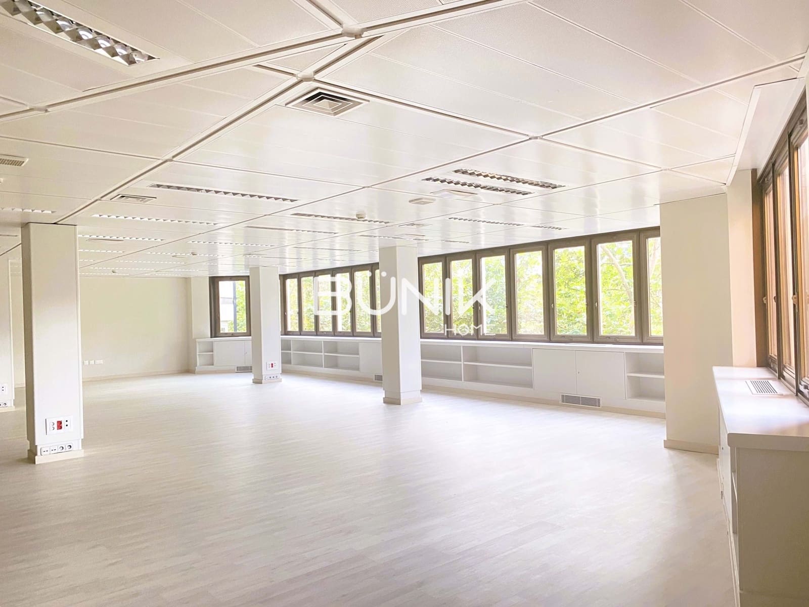 Toimisto vuokrattavana paikassa Barcelona kaupunki - 4 200 € (Ref: 9875423)