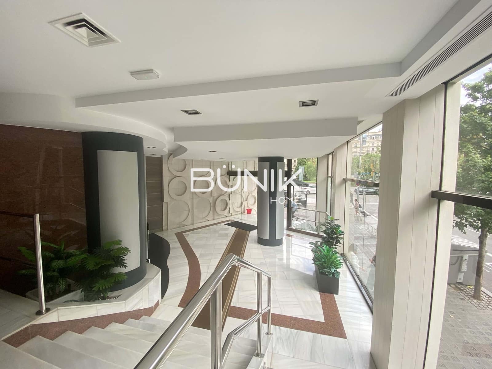Toimisto vuokrattavana paikassa Barcelona kaupunki - 4 200 € (Ref: 9875423)