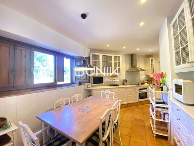 4 sovrum Villa till salu i Torrent med pool garage - 1 250 000 € (Ref: 9875424)