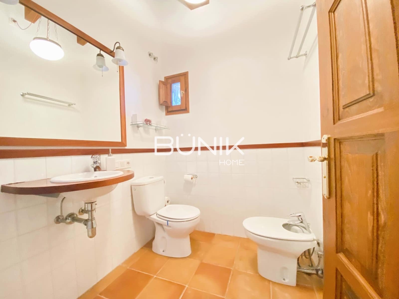 4 sovrum Villa till salu i Torrent med pool garage - 1 250 000 € (Ref: 9875424)