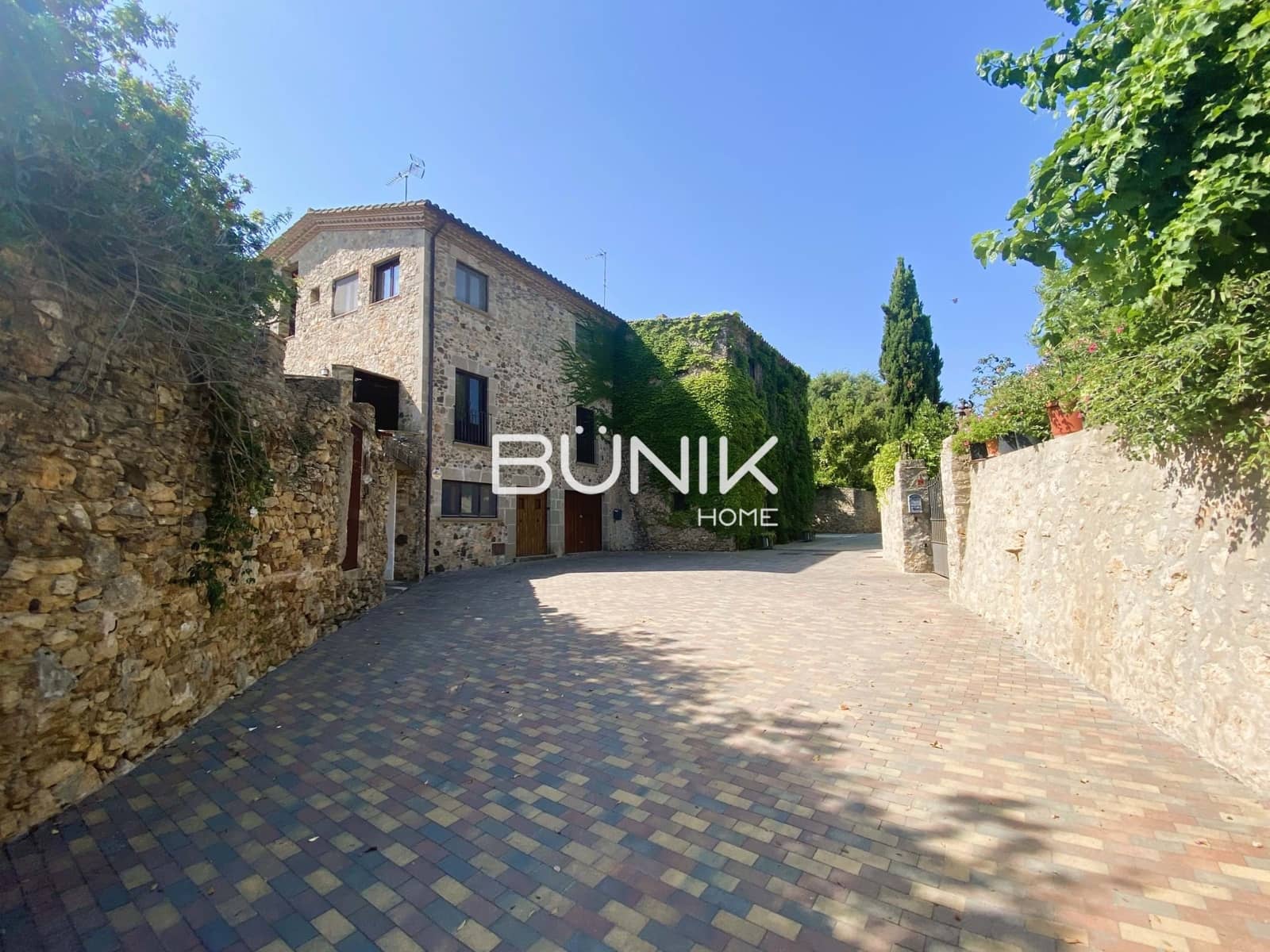 4 sovrum Villa till salu i Torrent med pool garage - 1 250 000 € (Ref: 9875424)