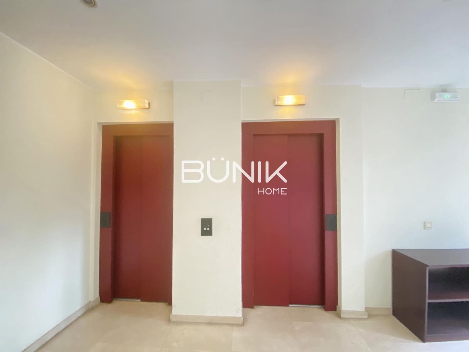 4 quarto Escritório para venda em Barcelona cidade - 520 000 € (Ref: 9877579)