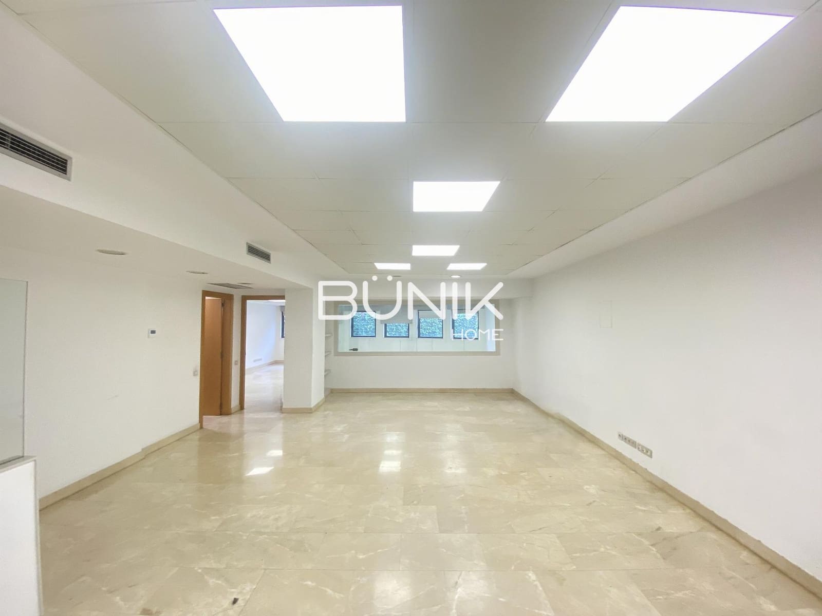4 quarto Escritório para venda em Barcelona cidade - 520 000 € (Ref: 9877579)