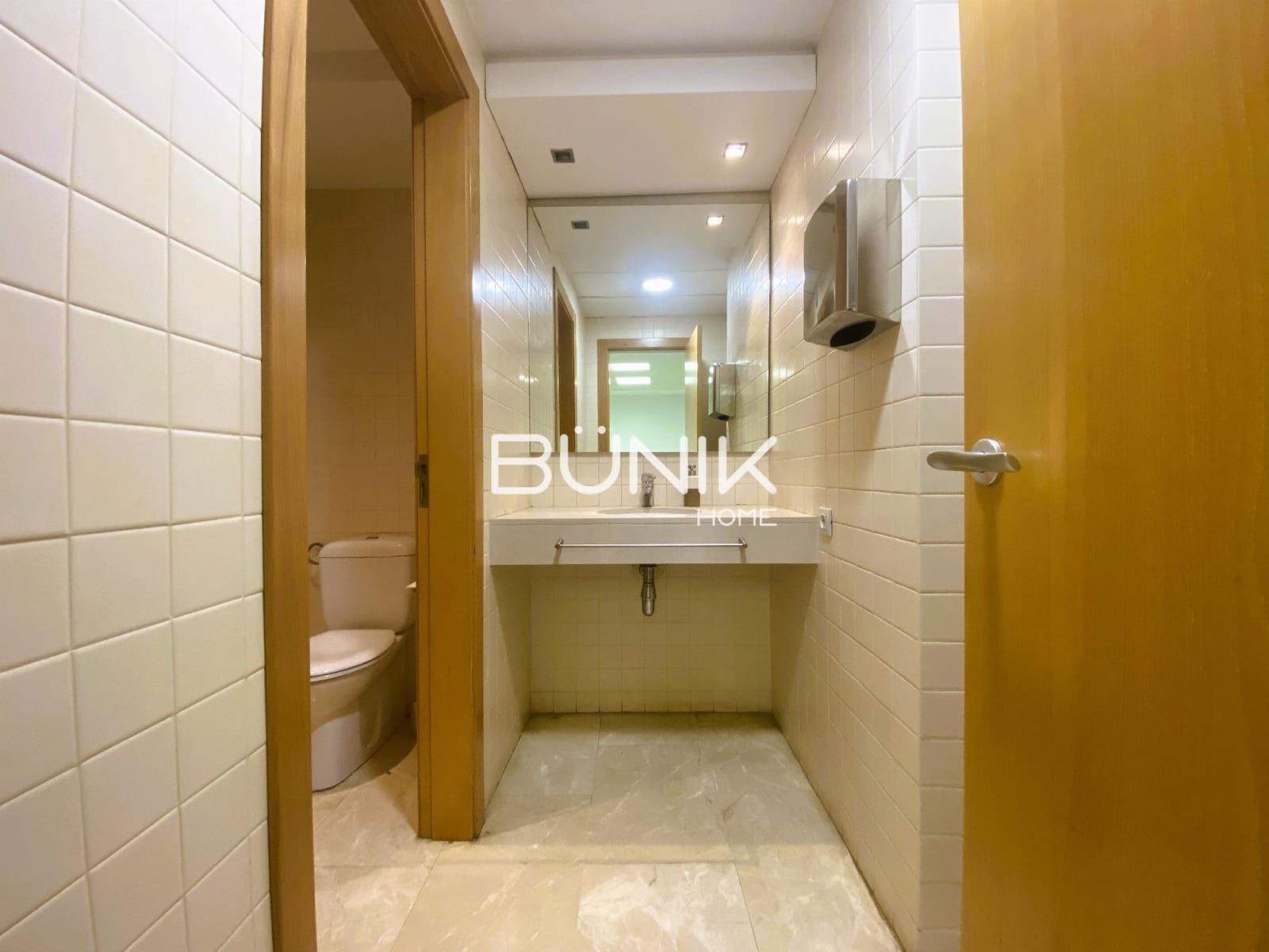 4 quarto Escritório para venda em Barcelona cidade - 520 000 € (Ref: 9877579)