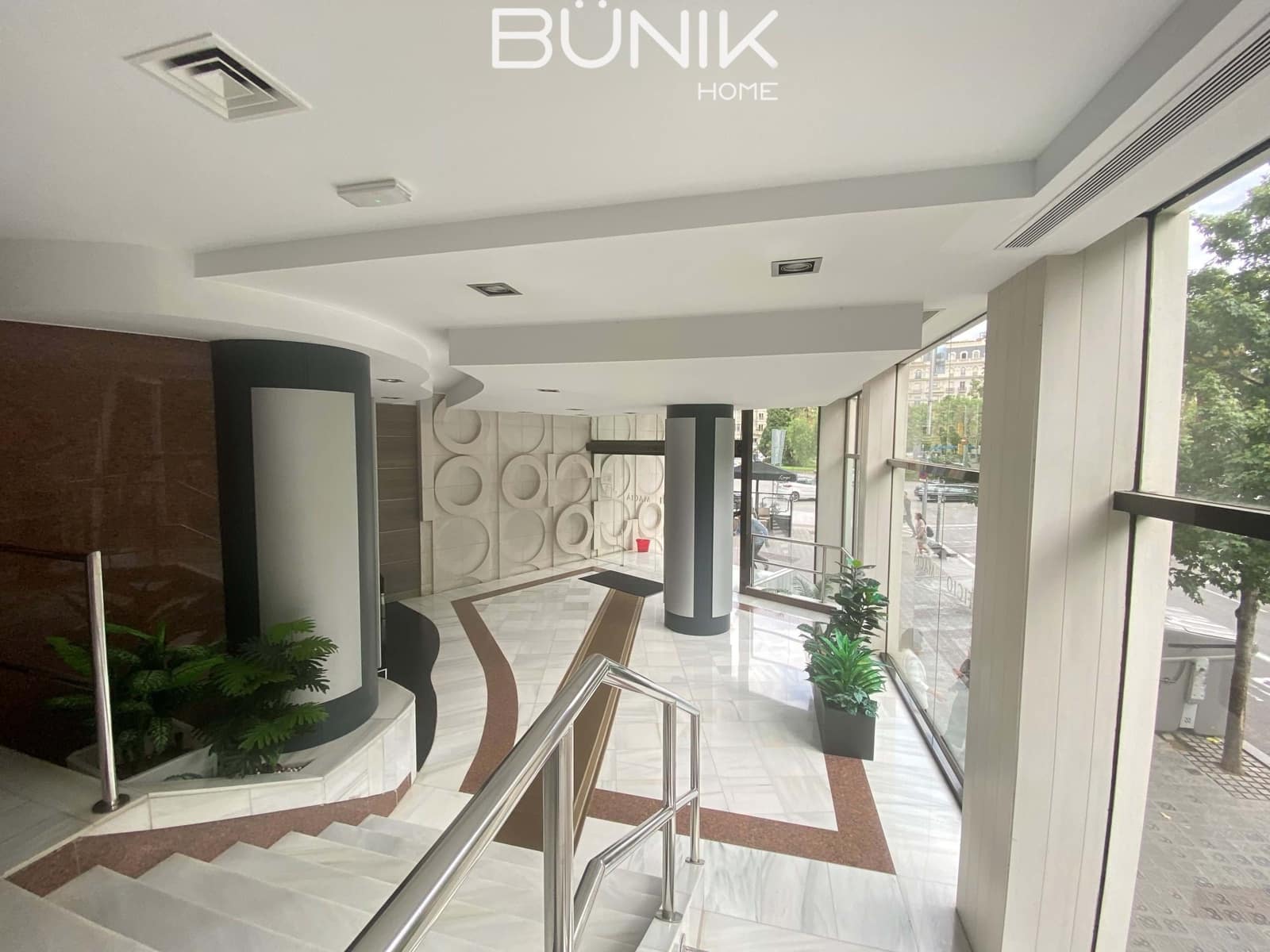 Kantoor te huur in Barcelona stad met garage - € 7.239 (Ref: 9884853)