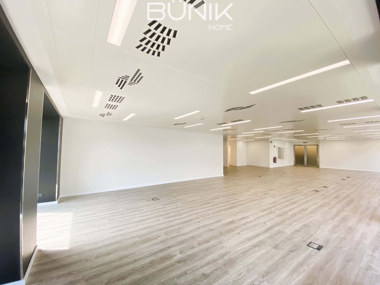 Kantoor te huur in Barcelona stad met garage - € 7.290 (Ref: 9884854)