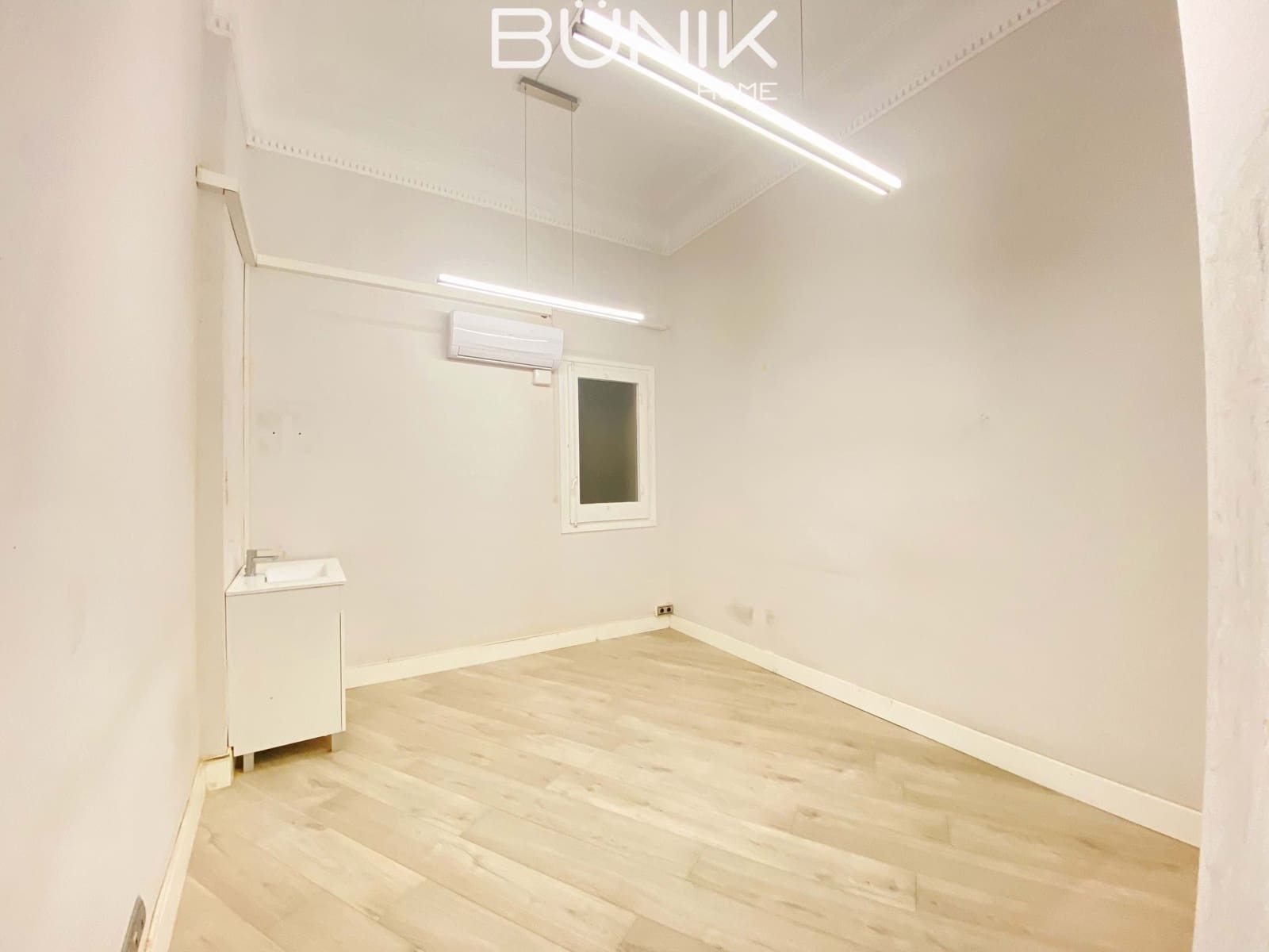Kantoor te huur in Barcelona stad - € 2.700 (Ref: 9884855)