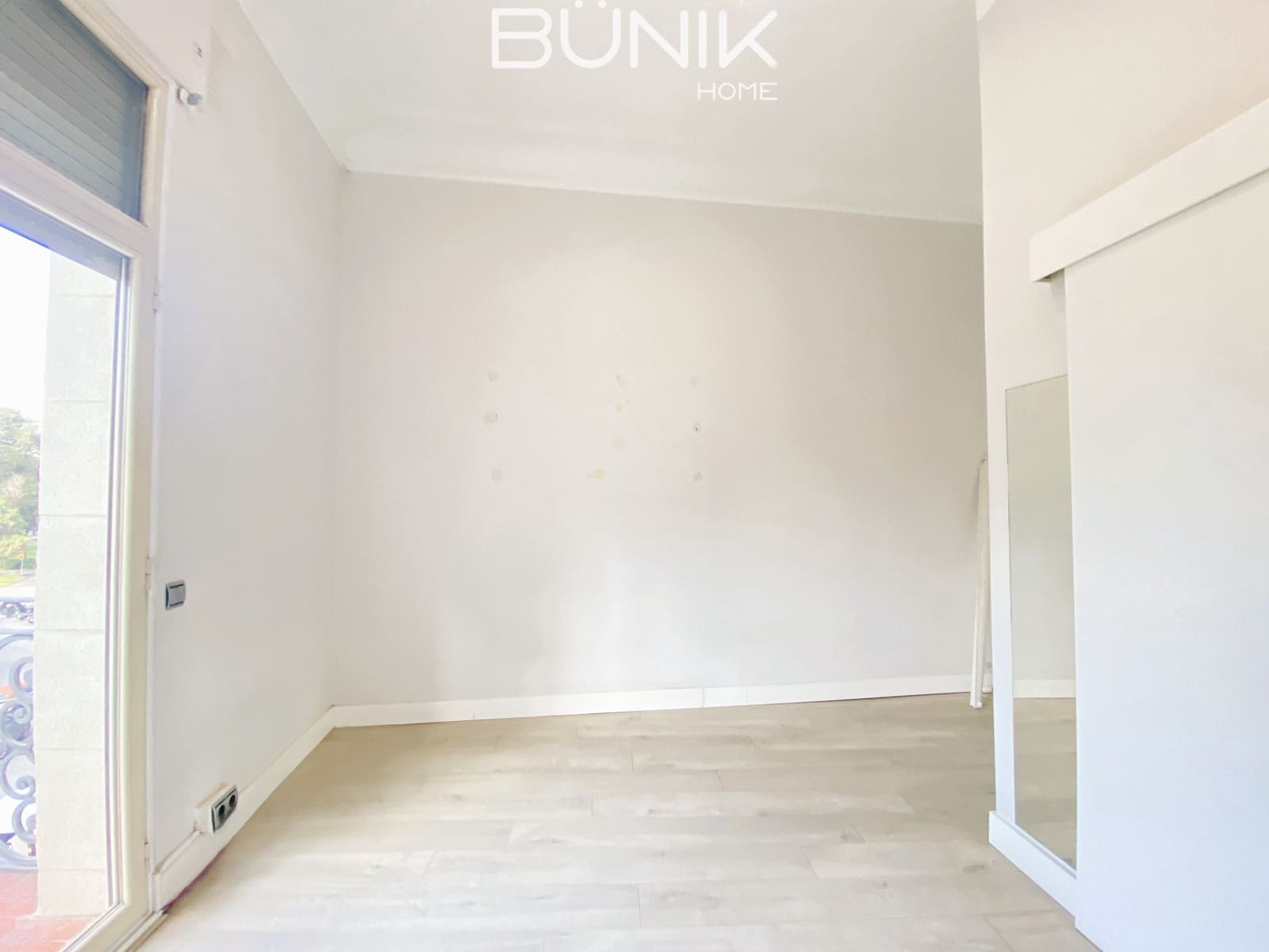 Kantoor te huur in Barcelona stad - € 2.700 (Ref: 9884855)