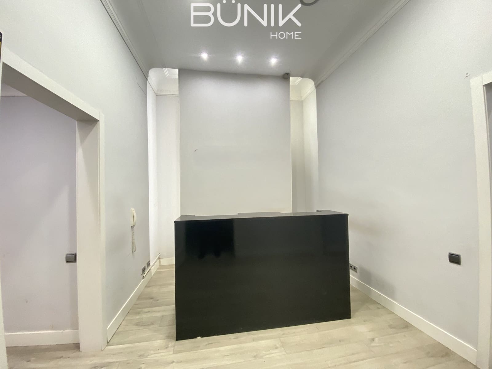 Kantoor te huur in Barcelona stad - € 2.700 (Ref: 9884855)