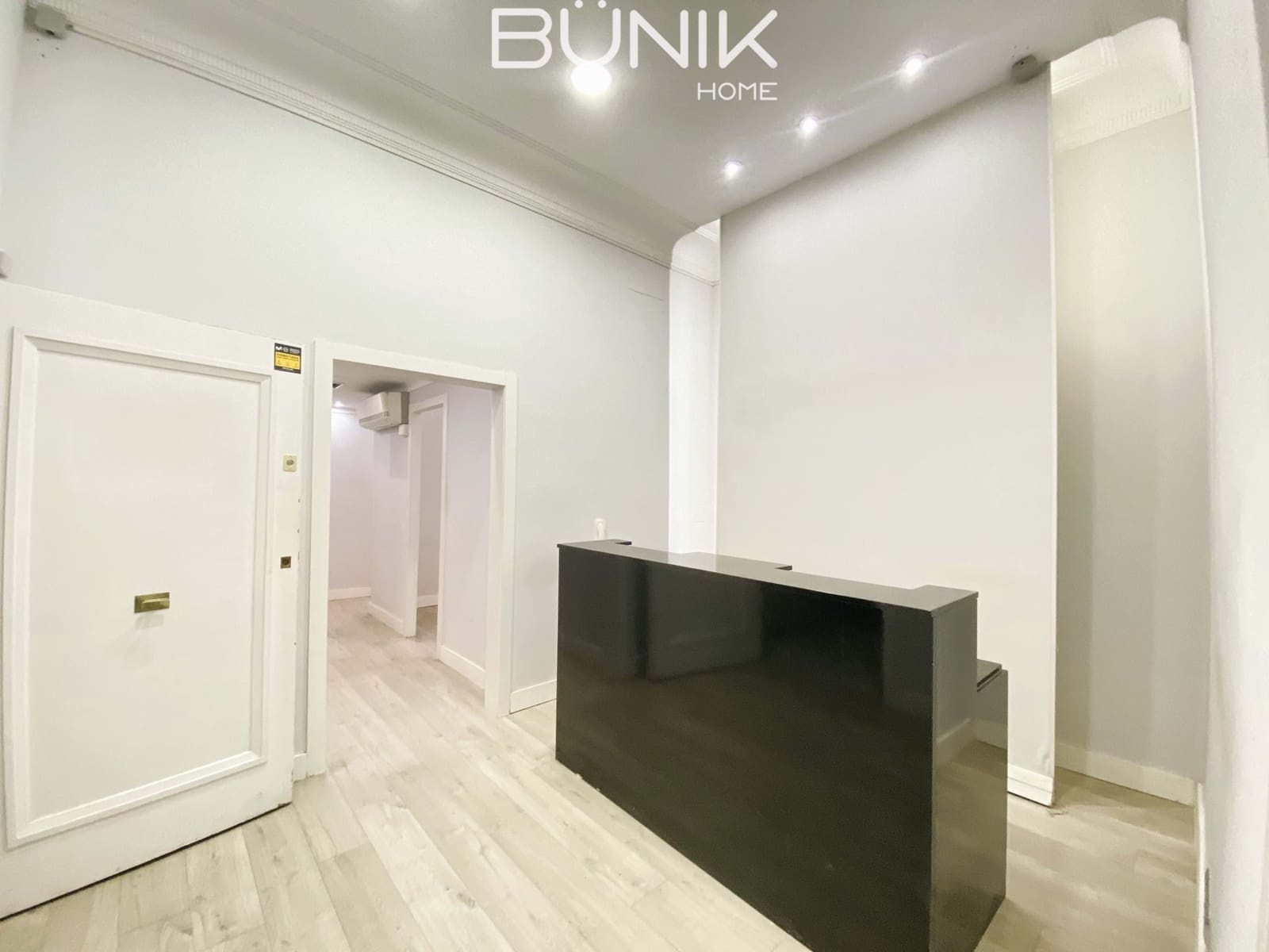Kantoor te huur in Barcelona stad - € 2.700 (Ref: 9884855)