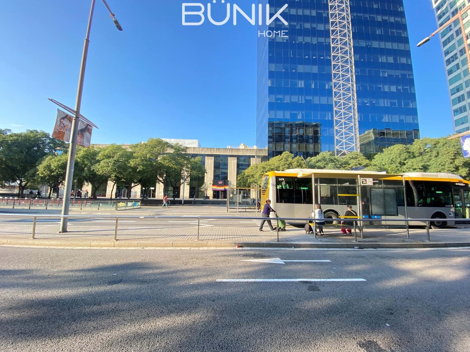 Kantoor te huur in Barcelona stad - € 1.500 (Ref: 9884859)