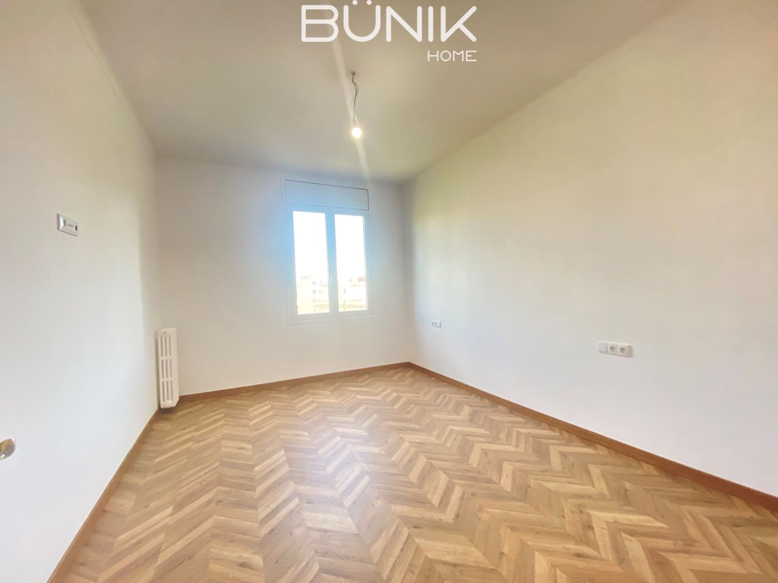 5 slaapkamer Kantoor te huur in Barcelona stad - € 4.000 (Ref: 9884860)