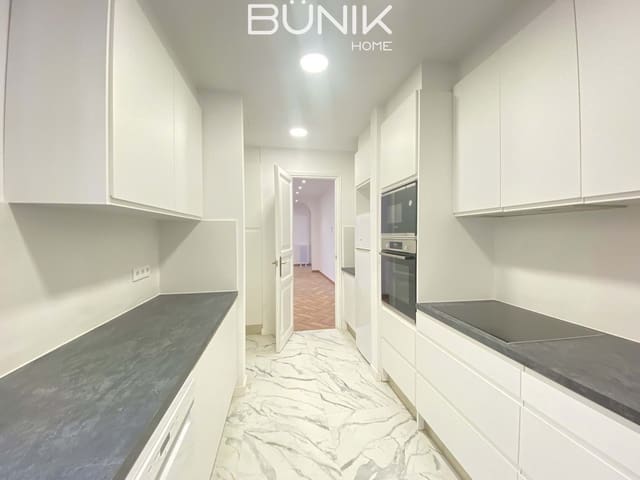 5 slaapkamer Kantoor te huur in Sant Gervasi - Galvany, Barcelona stad - € 4.000 (Ref: 9884860)