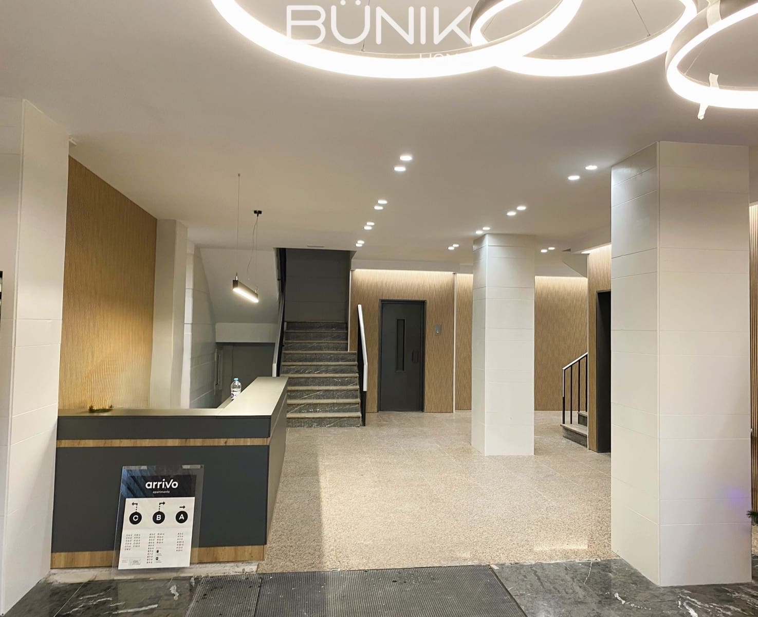 Kontor til leje i Barcelona by med garage - € 850 (Ref: 9884861)