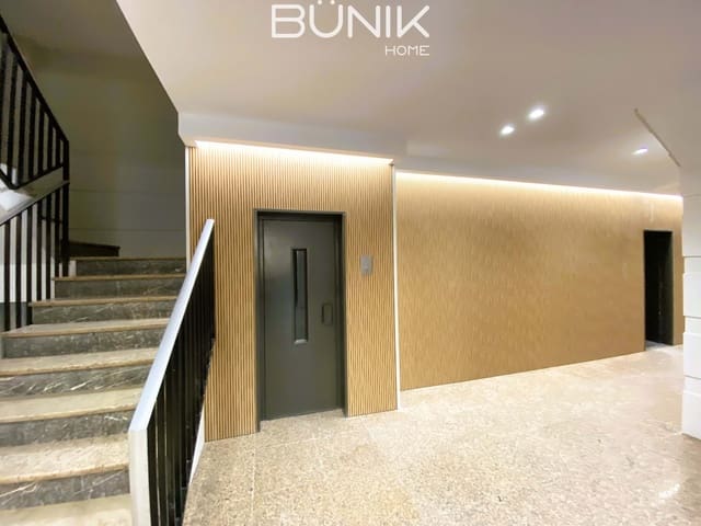 Kontor til leje i La Nova Esquerra de L'Eixample, Barcelona by med garage - € 850 (Ref: 9884861)