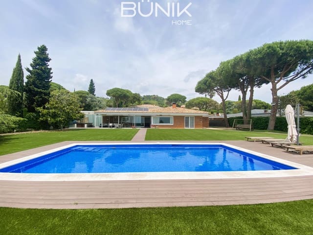 6 sovrum Villa till salu i Sant Vicenç de Montalt med pool garage - 1 750 000 € (Ref: 9884862)
