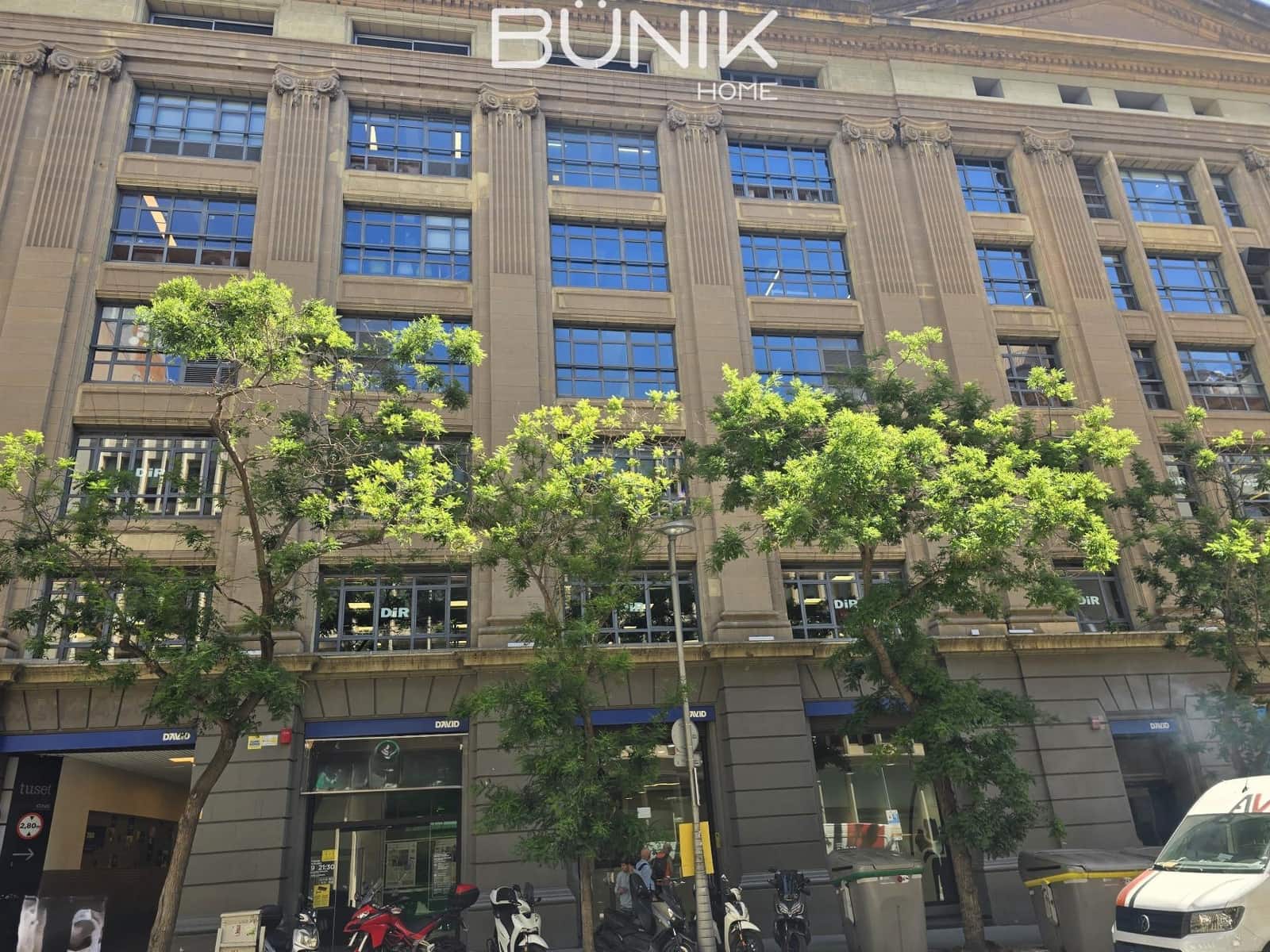 5 quarto Escritório para arrendar em Barcelona cidade - 4 512 € (Ref: 9890419)