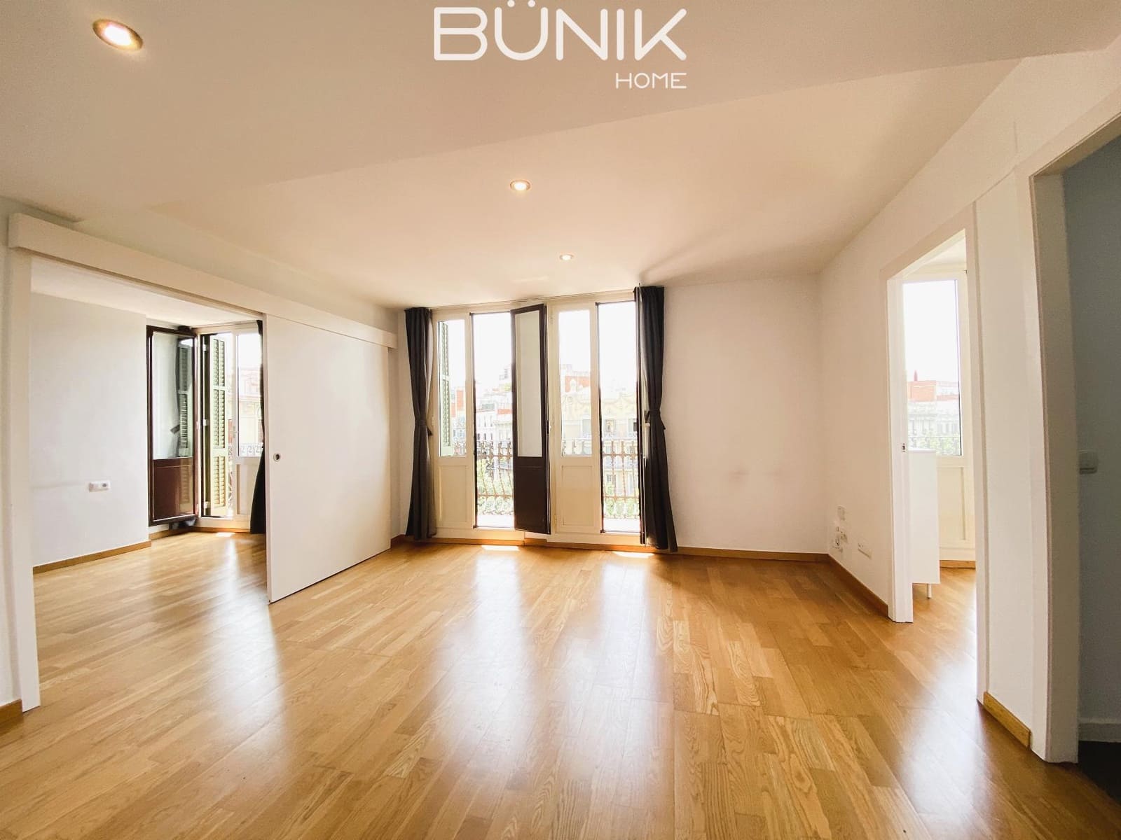 2 bedroom Apartment for sale in Barcelona city - € 750,000 (Ref: 9895442)