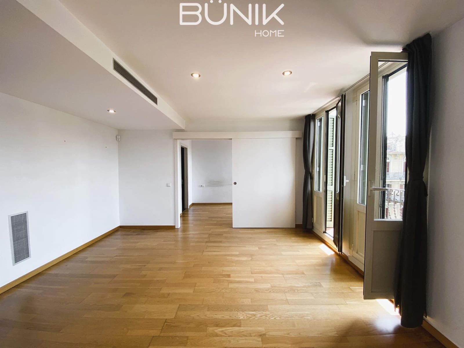 2 bedroom Apartment for sale in Barcelona city - € 750,000 (Ref: 9895442)