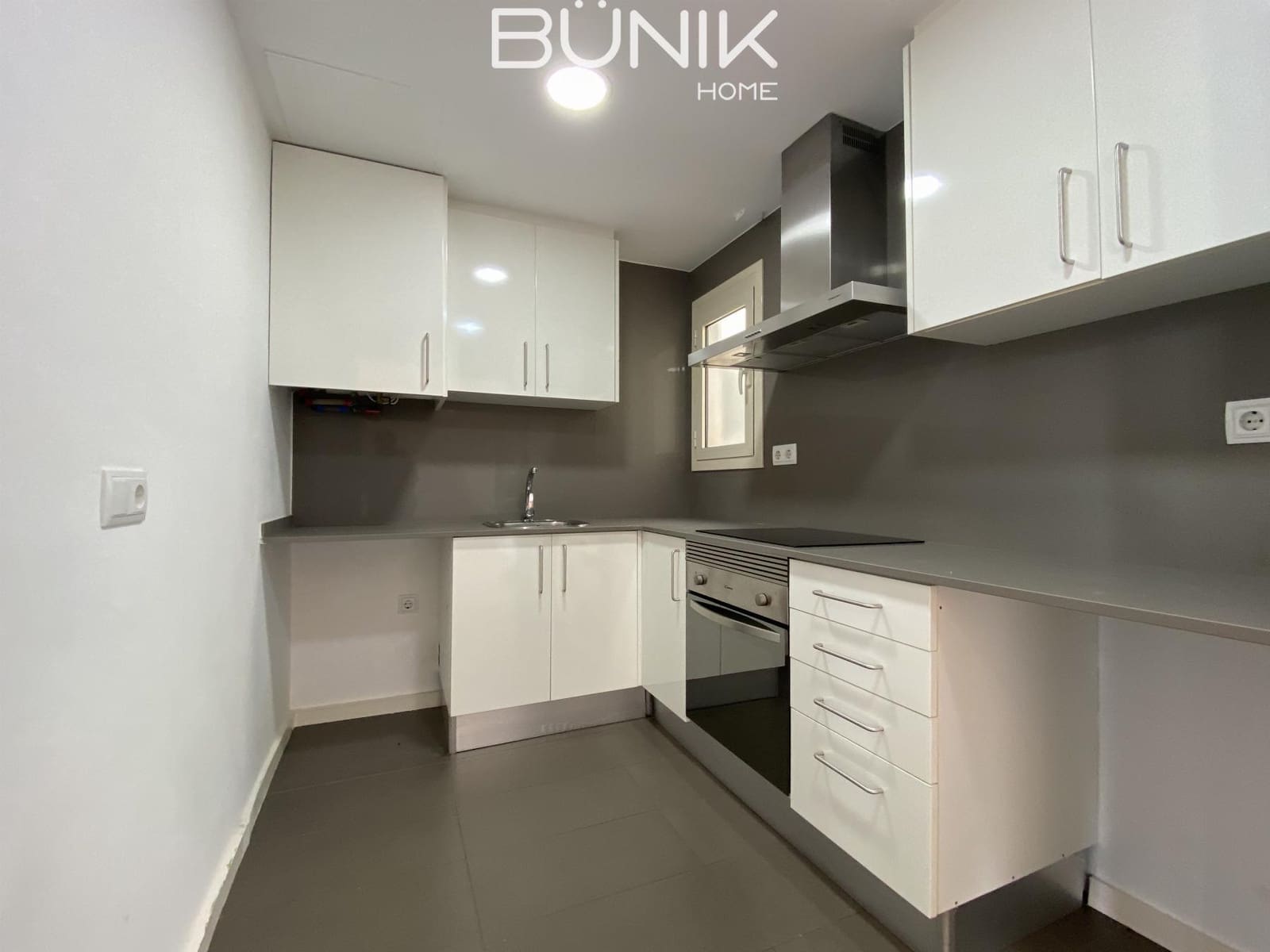 2 bedroom Apartment for sale in Barcelona city - € 750,000 (Ref: 9895442)