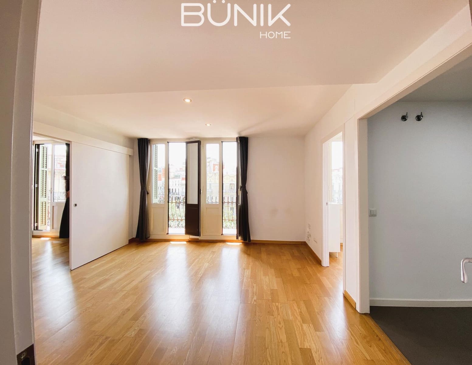 2 bedroom Apartment for sale in Barcelona city - € 750,000 (Ref: 9895442)