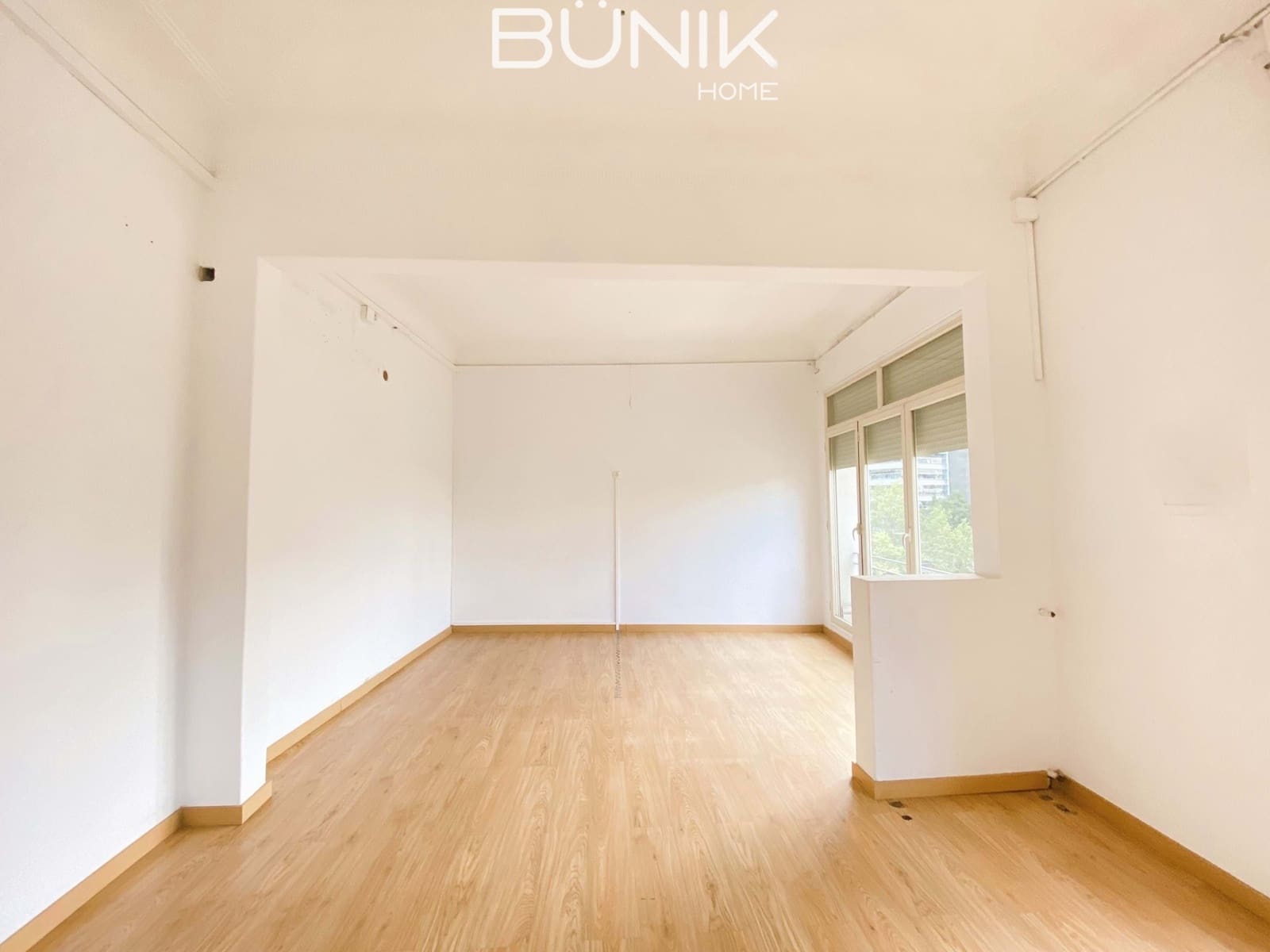 7 slaapkamer Kantoor te huur in Barcelona stad - € 3.060 (Ref: 9904710)