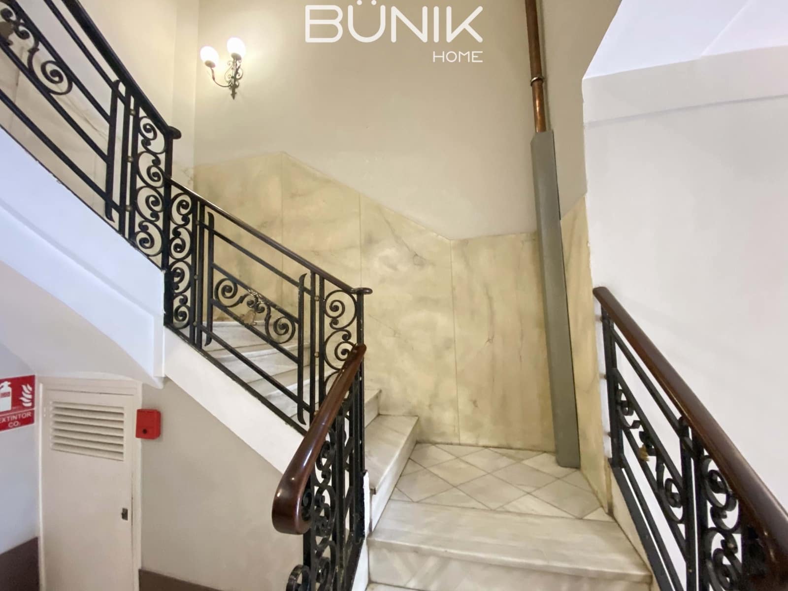 7 slaapkamer Kantoor te huur in Barcelona stad - € 3.060 (Ref: 9904710)