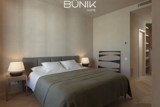 3 soveværelse Lejlighed til salg i Sant Pere, Santa Caterina i La Ribera, Barcelona by - € 1.795.000 (Ref: 9904711)