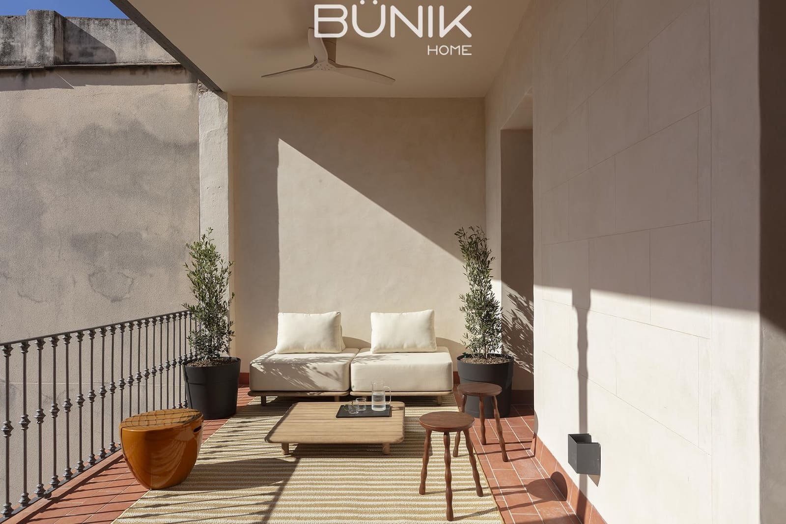 2 bedroom Apartment for sale in Barcelona city - € 1,495,000 (Ref: 9904712)