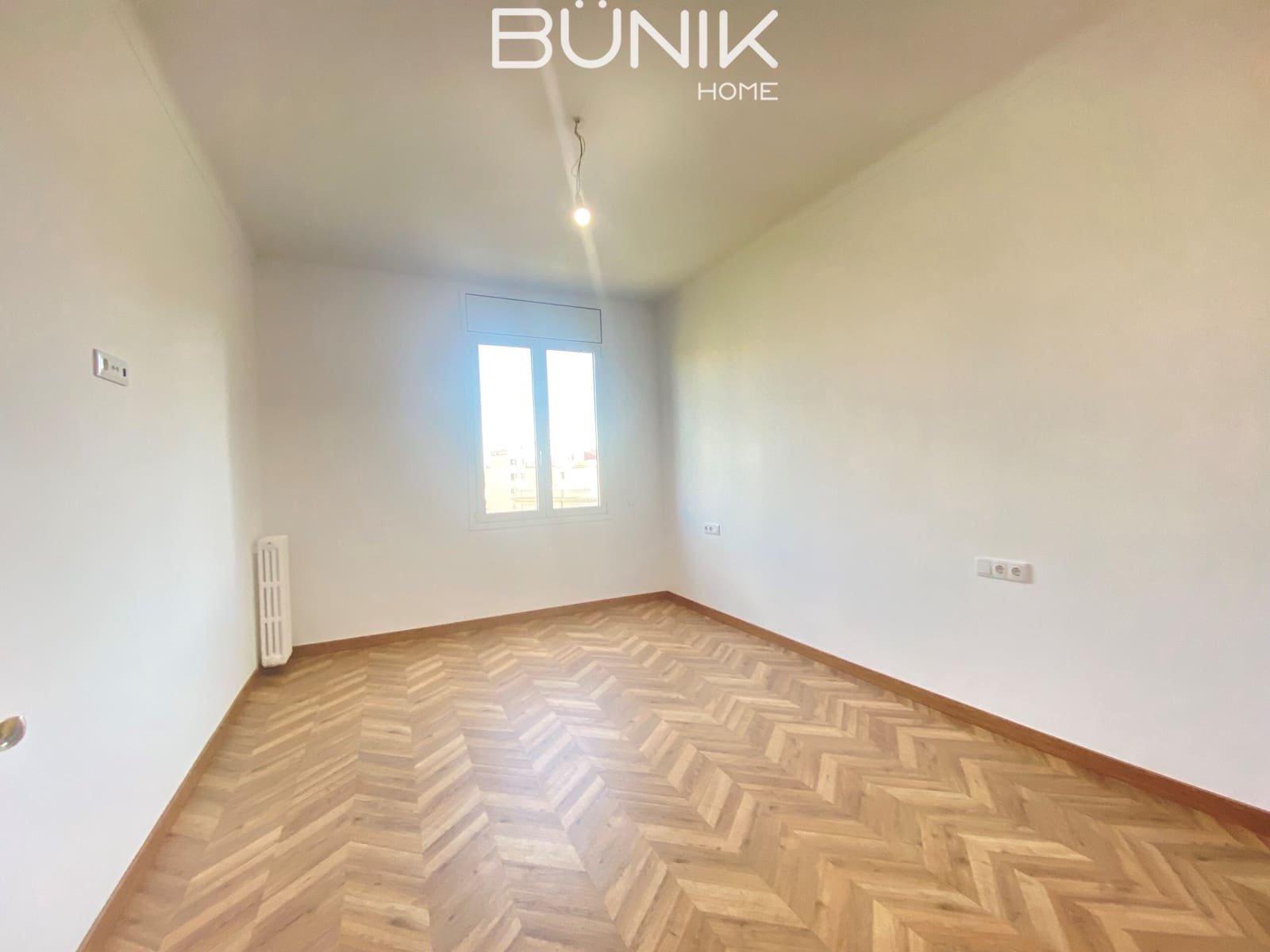 5 bedroom Flat for rent in Barcelona city - € 4,000 (Ref: 9921511)