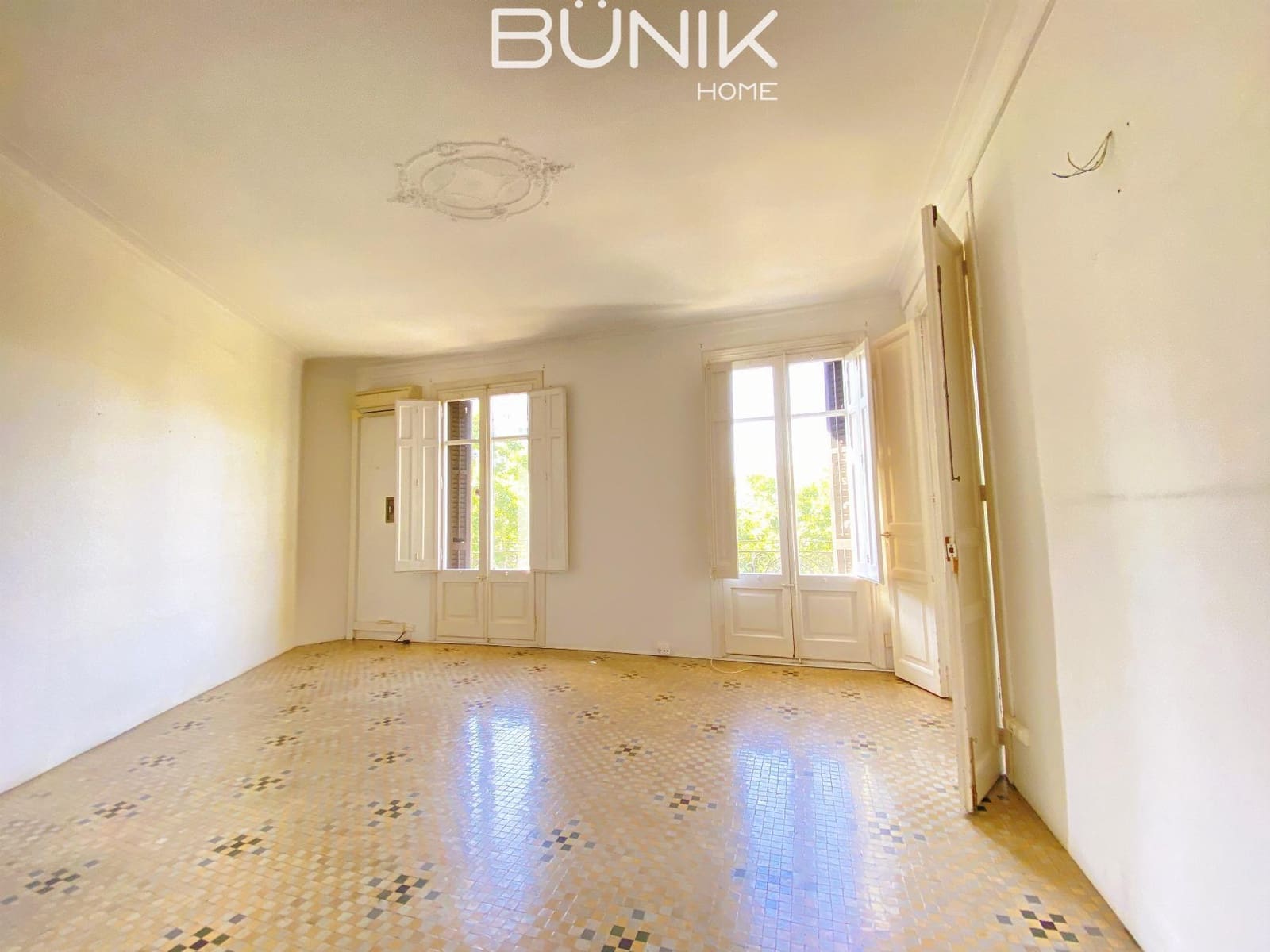 7 makuuhuone Toimisto vuokrattavana paikassa Barcelona kaupunki - 4 000 € (Ref: 9932410)