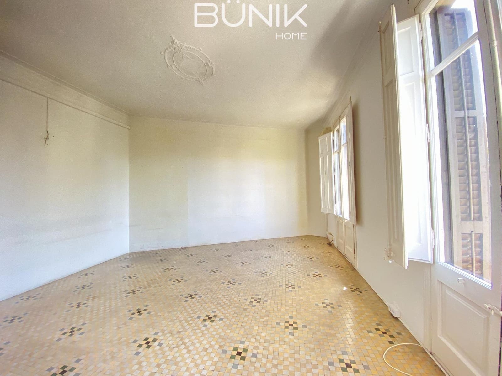 7 makuuhuone Toimisto vuokrattavana paikassa Barcelona kaupunki - 4 000 € (Ref: 9932410)