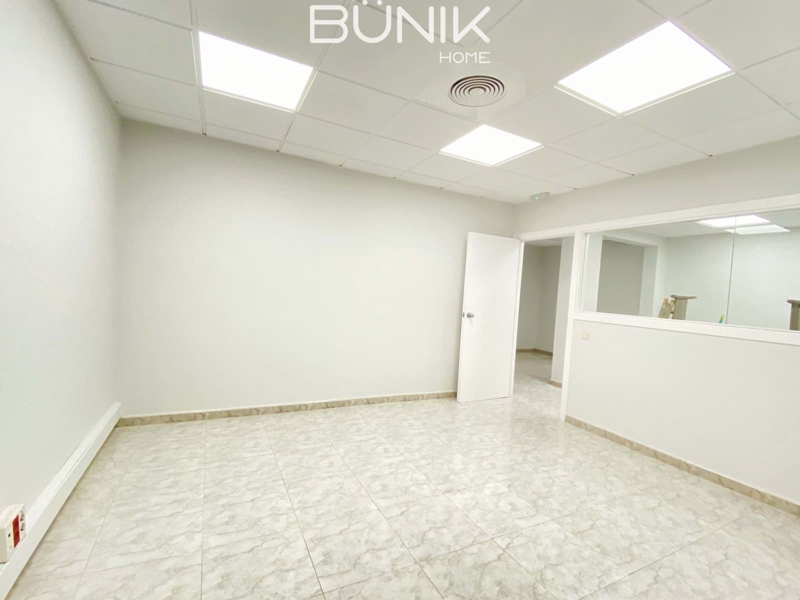 5 makuuhuone Toimisto vuokrattavana paikassa Barcelona kaupunki mukana 
autotalli - 1 650 € (Ref: 9935298)