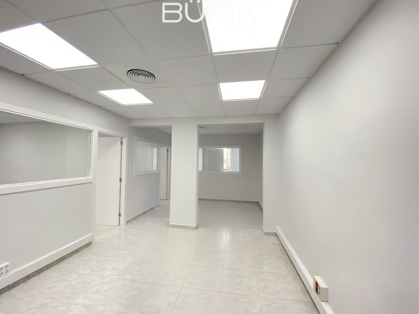 5 makuuhuone Toimisto vuokrattavana paikassa Barcelona kaupunki mukana 
autotalli - 1 650 € (Ref: 9935298)