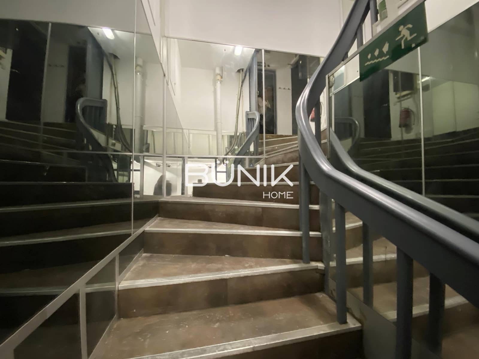 2 bedroom Commercial for rent in Barcelona city - € 3,320 (Ref: 9939126)