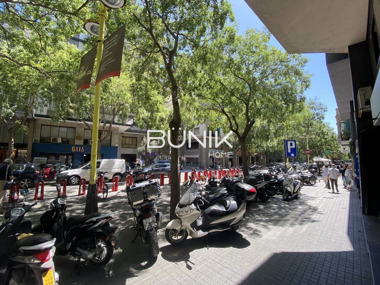 2 bedroom Commercial for rent in Barcelona city - € 3,320 (Ref: 9939126)