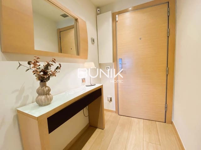 Appartement de 4 chambres à louer à Les Corts, Barcelone ville avec garage - 2 950 € (Ref: 9942561)