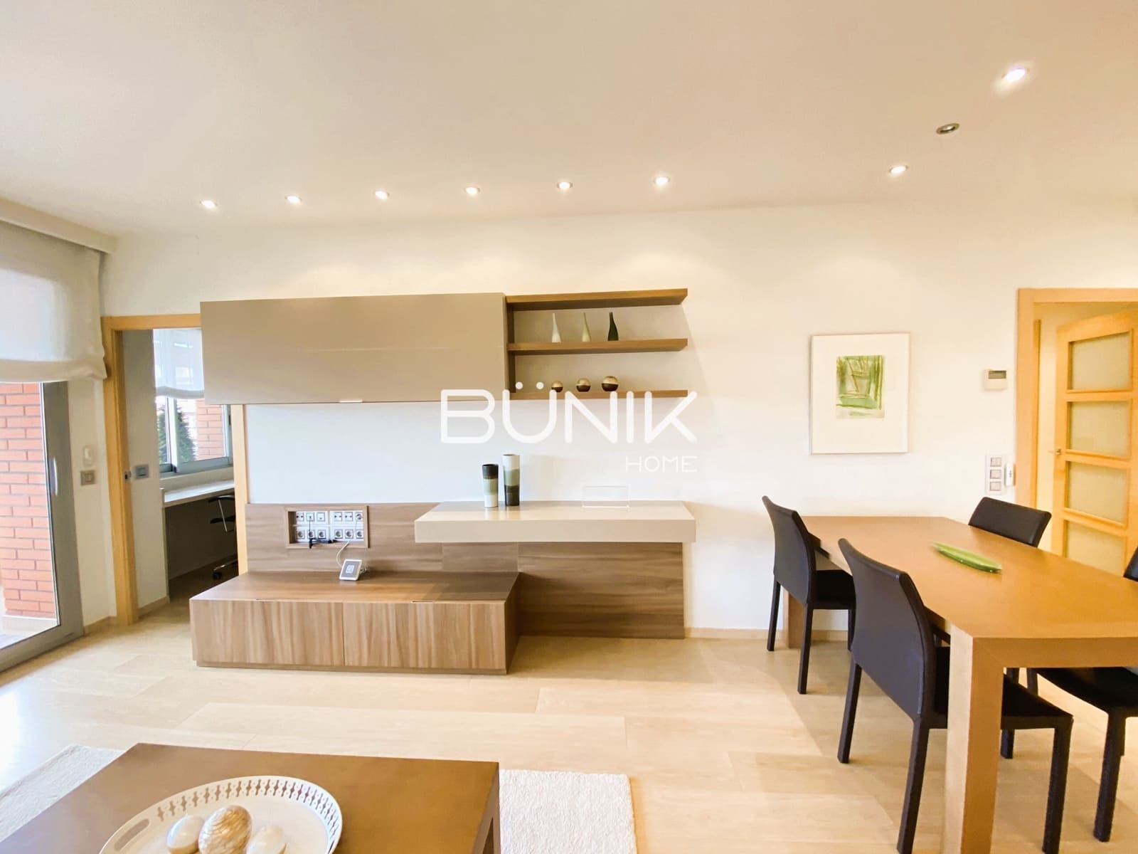 Piso de 4 habitaciones en Barcelona ciudad en alquiler con garaje - 2.950 € (Ref: 9942561)