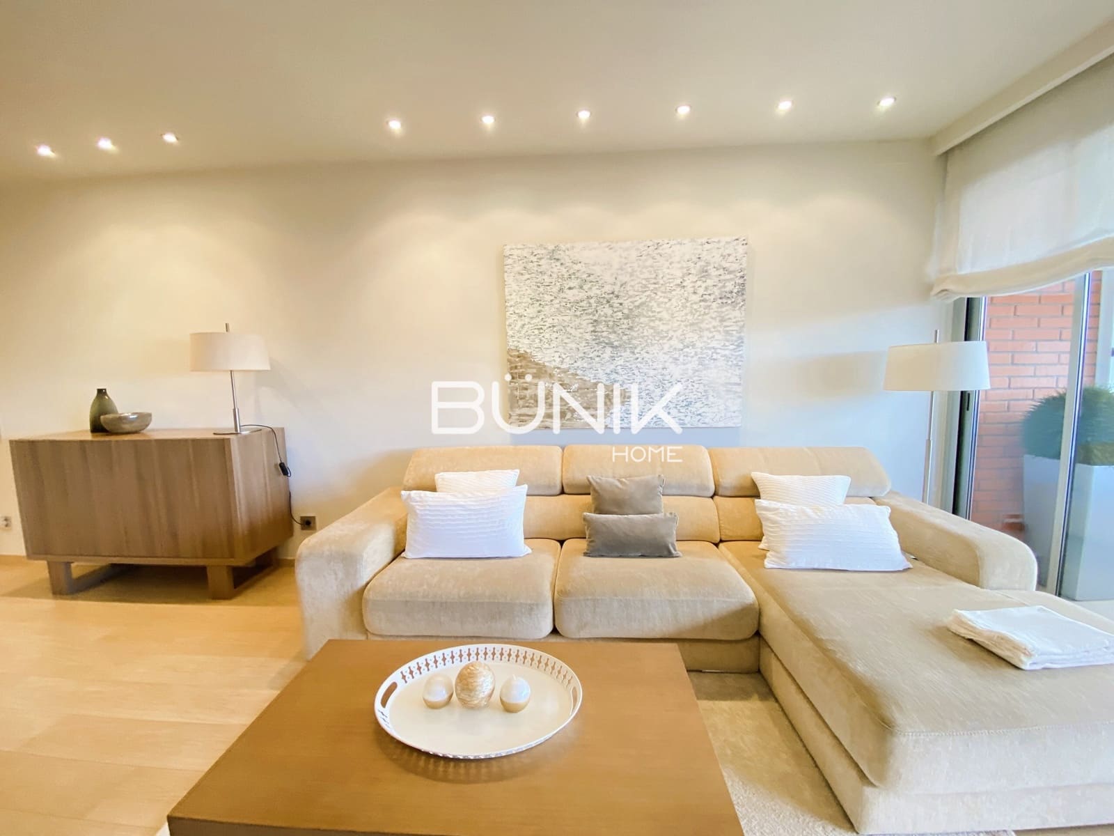 Piso de 4 habitaciones en Barcelona ciudad en alquiler con garaje - 2.950 € (Ref: 9942561)