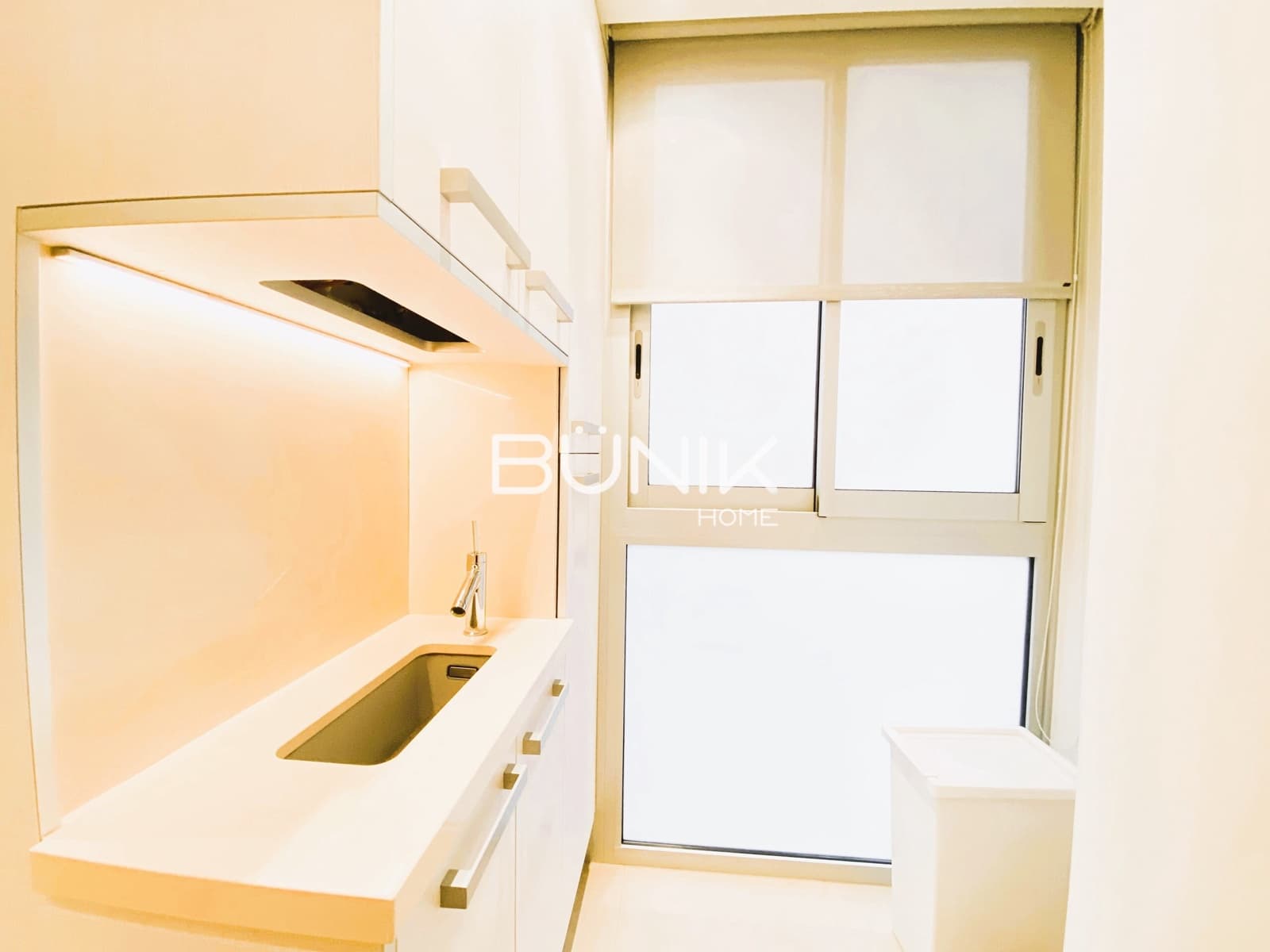 Piso de 4 habitaciones en Barcelona ciudad en alquiler con garaje - 2.950 € (Ref: 9942561)