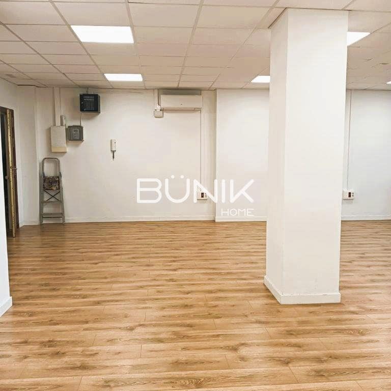 Escritório para arrendar em Barcelona cidade com garagem - 925 € (Ref: 9944936)