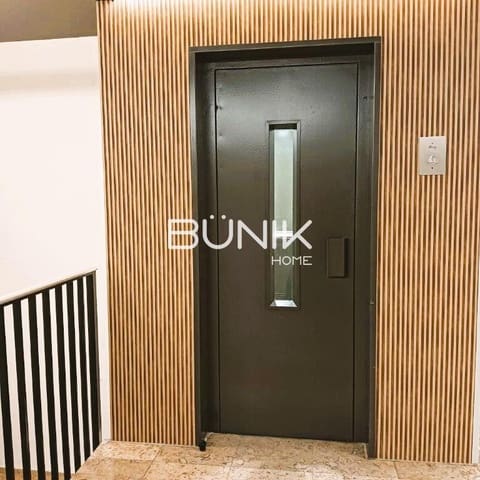 Escritório para arrendar em La Nova Esquerra de L'Eixample, Barcelona cidade com garagem - 925 € (Ref: 9944936)