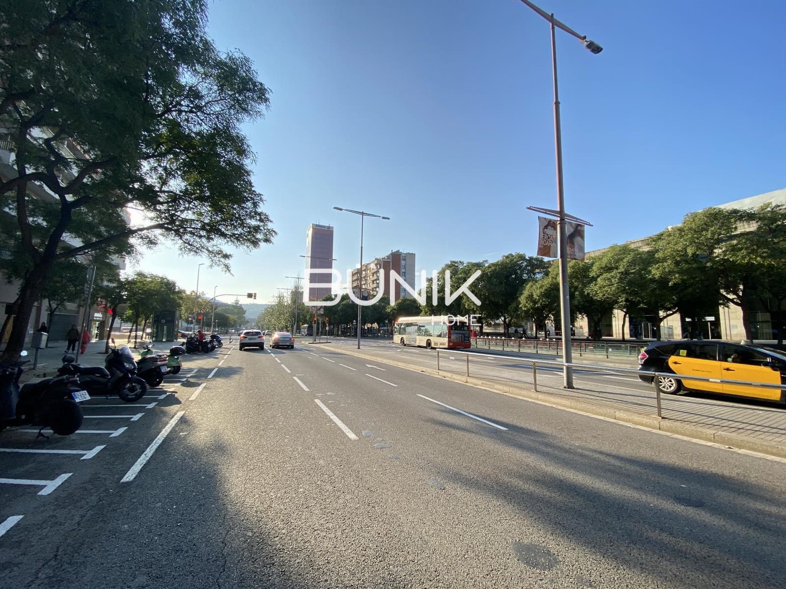 Escritório para arrendar em Barcelona cidade com garagem - 925 € (Ref: 9944936)