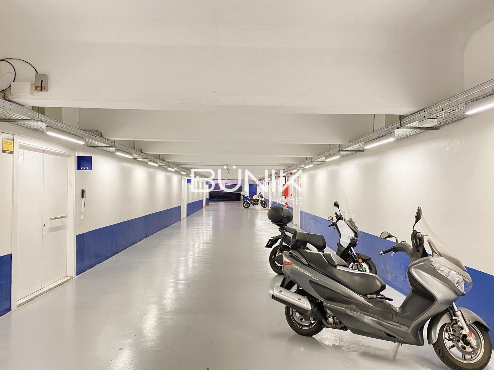5 bedroom Office for rent in Barcelona city - € 3,650 (Ref: 9956634)