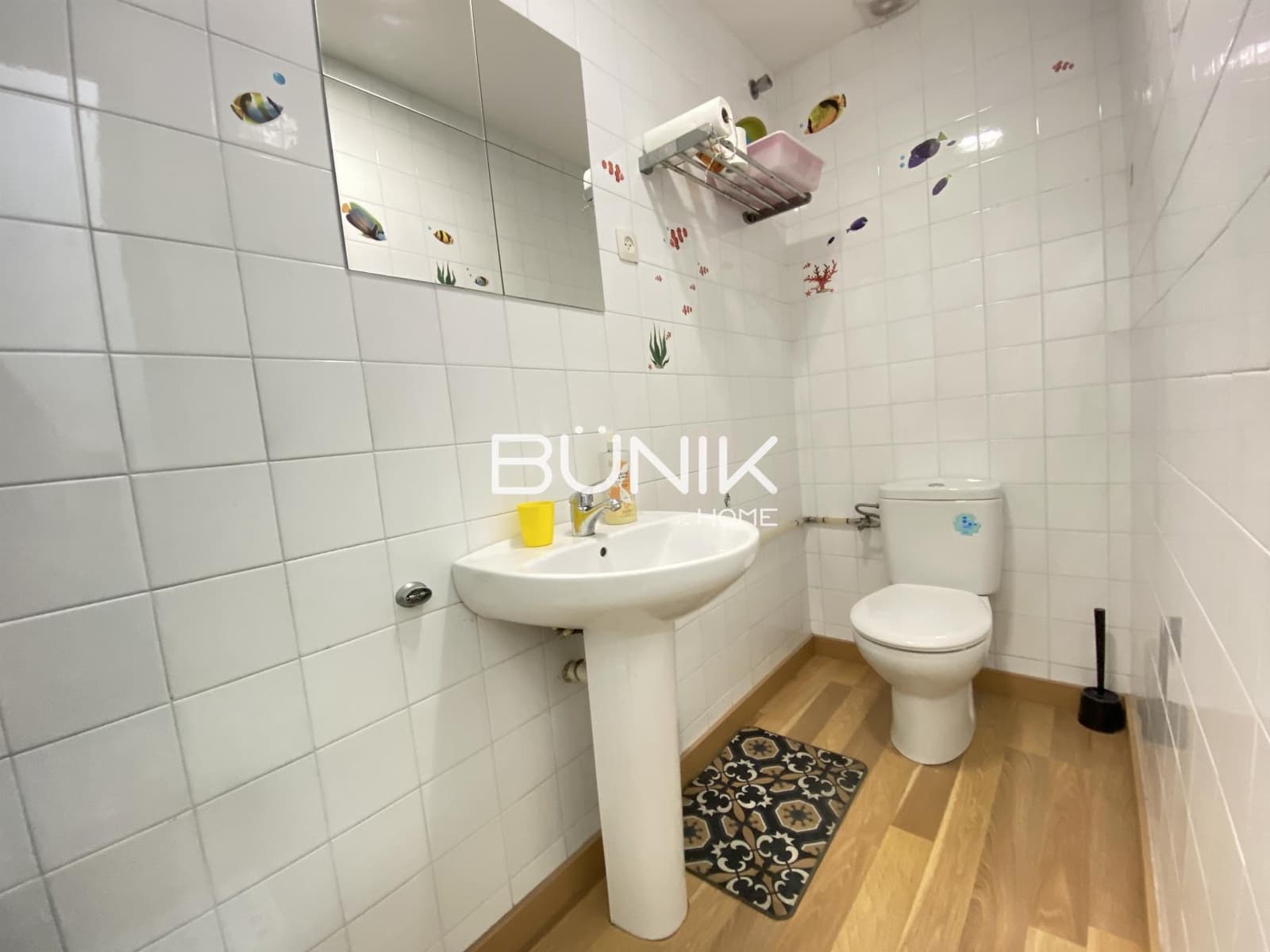 1 sypialnia Komercyjne na sprzedaż w Miasto Barcelona - 187 000 € (Ref: 9956635)
