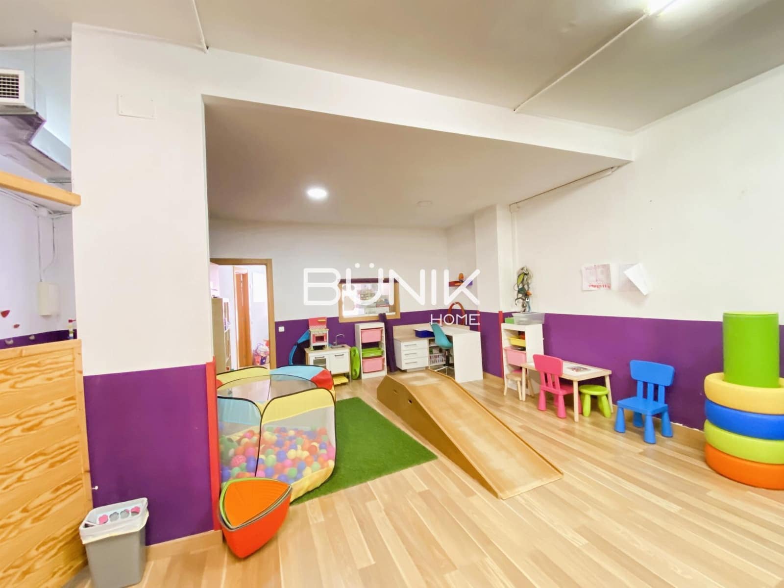 1 sypialnia Komercyjne na sprzedaż w Miasto Barcelona - 187 000 € (Ref: 9956635)